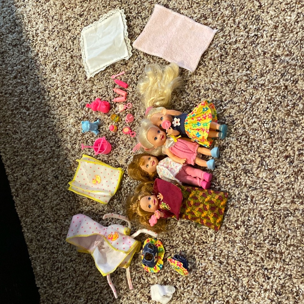 90’s Kelly Barbies & Accessories